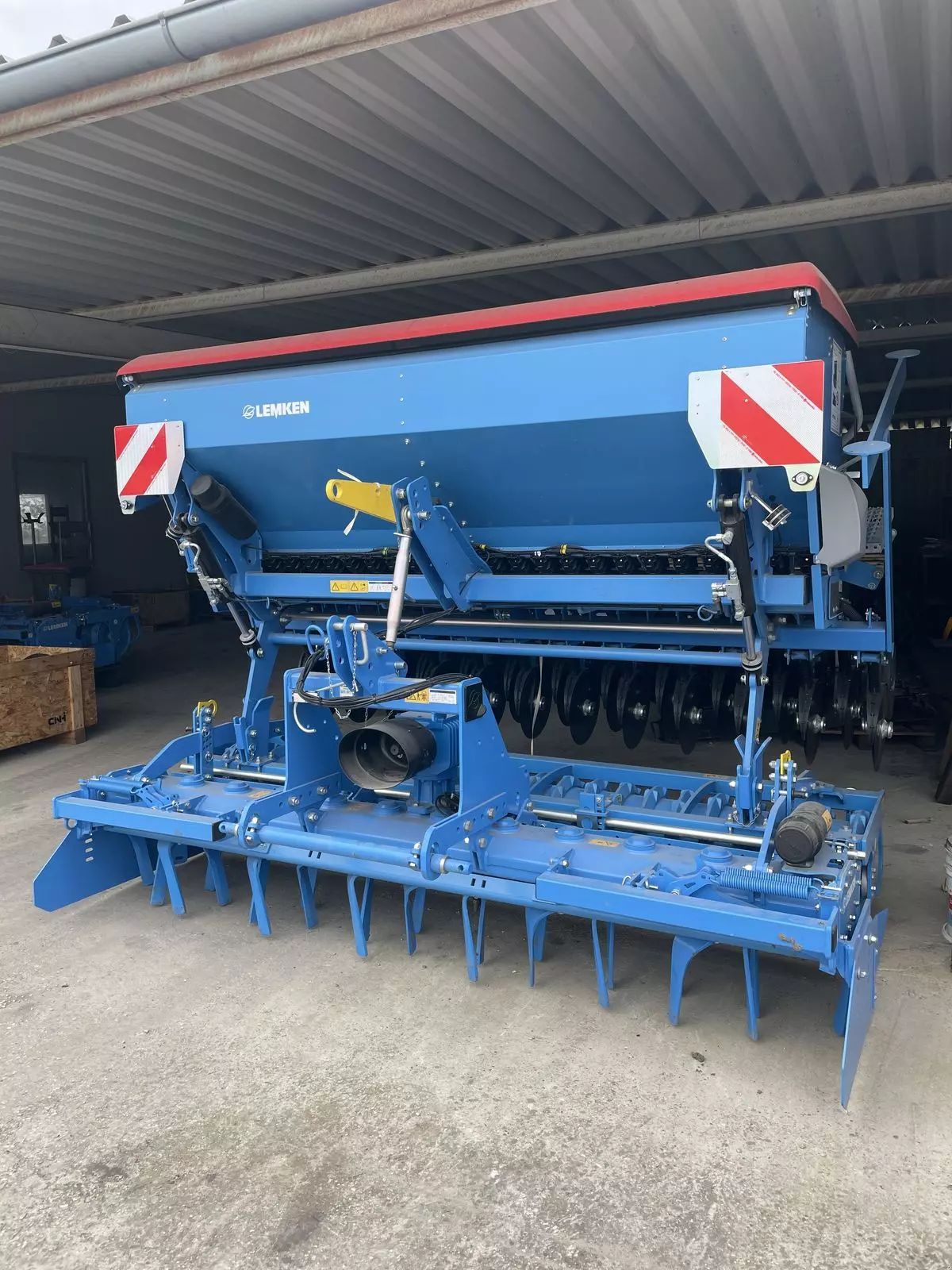 E-FARM: Lemken Saphir 9/300 - Taladro - id UQ9B9NJ - Año: 2024 - Horas: 2,Austria