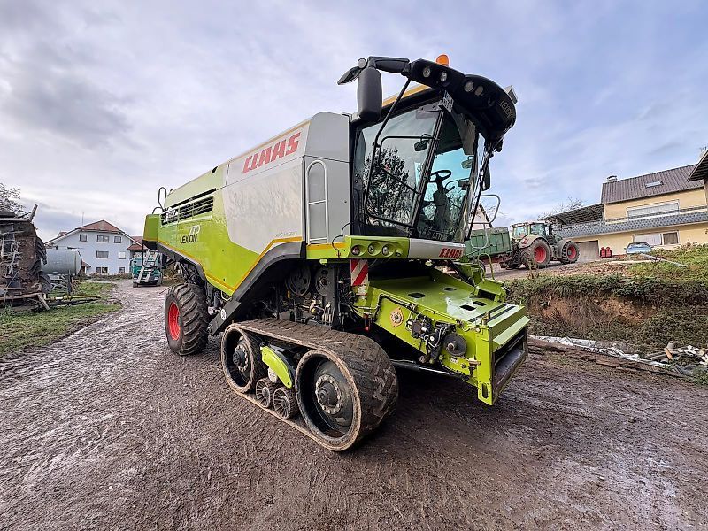 Claas Lexion 770 Combine harvester €155,000