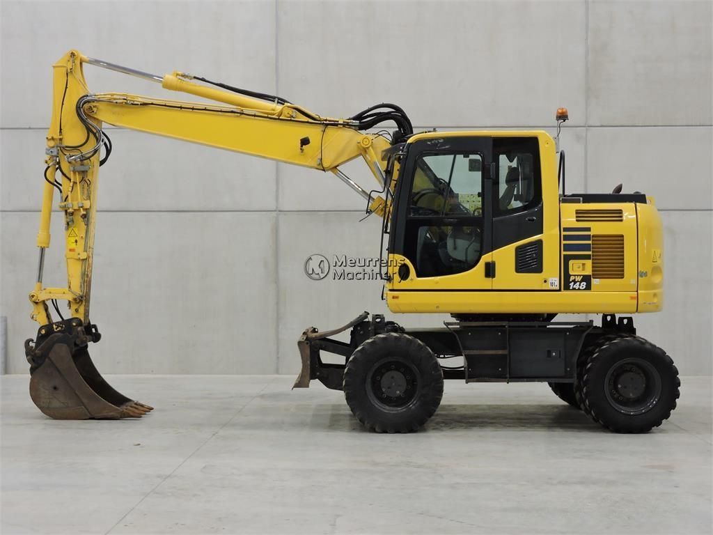 KOMATSU pw148-10 Τροχοφόρος εκσκαφέας 67.000 €