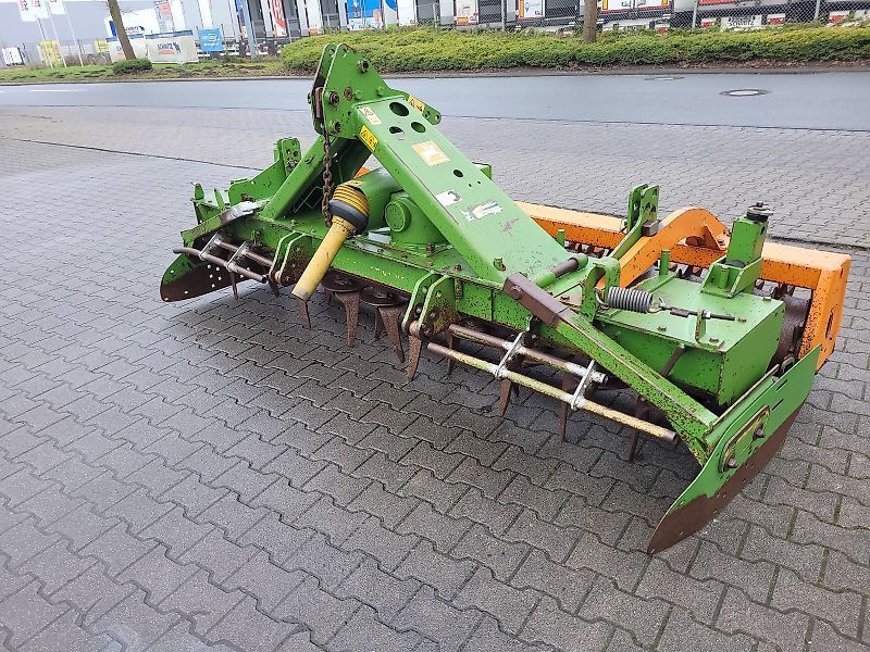 E-FARM: Amazone kg 302 - Kreiselegge - id USREHYA - 5.000 € - Baujahr: 2000 - Deutschland