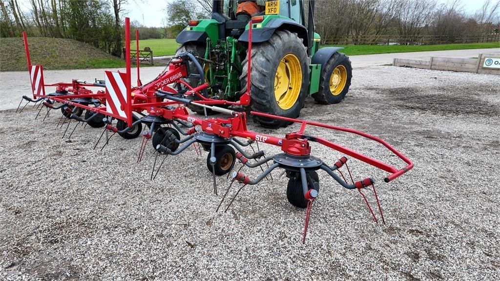 SIP spider 685/6 6.8m hay tedder Karuzelowy przetrząsacz do siana 6060 €