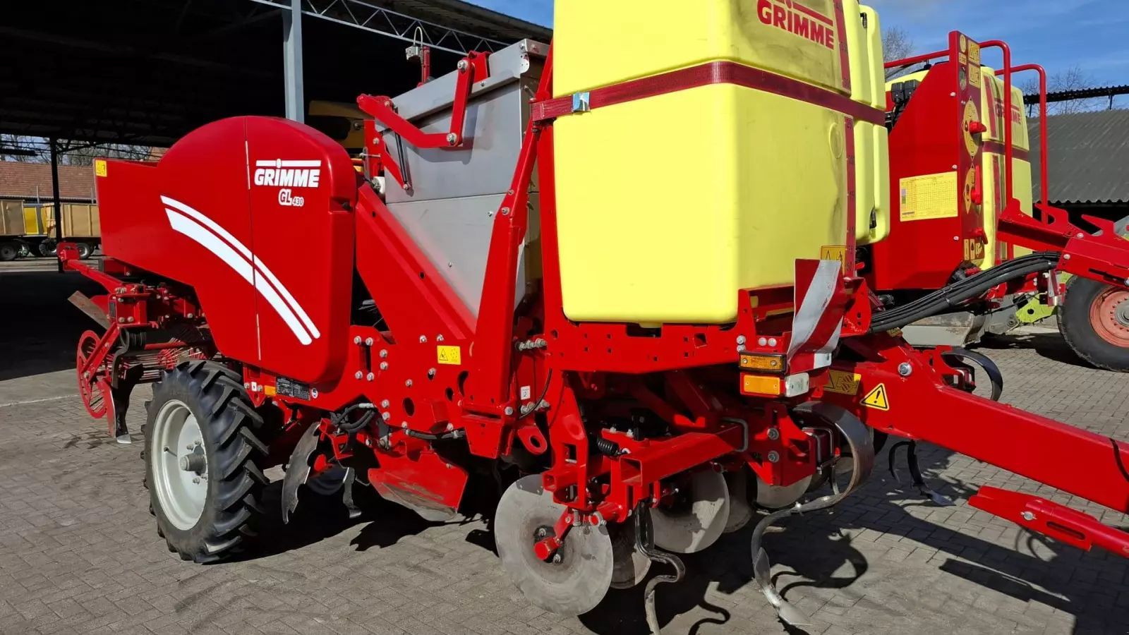 Grimme gl-430 årg.2022, kun kørt 457 ha med gødning og bejdseudstyr Inne urządzenie do ziemniaków 82 706 €