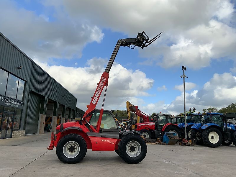 E-FARM: Manitou mlt627 t telehandler (st24059) - Teleszkópos rakodó - id 9EBTFZR - 20 100 EUR - Gyártási év: 2009 - Üzemóra (motor): 9615,Egyesült Királyság