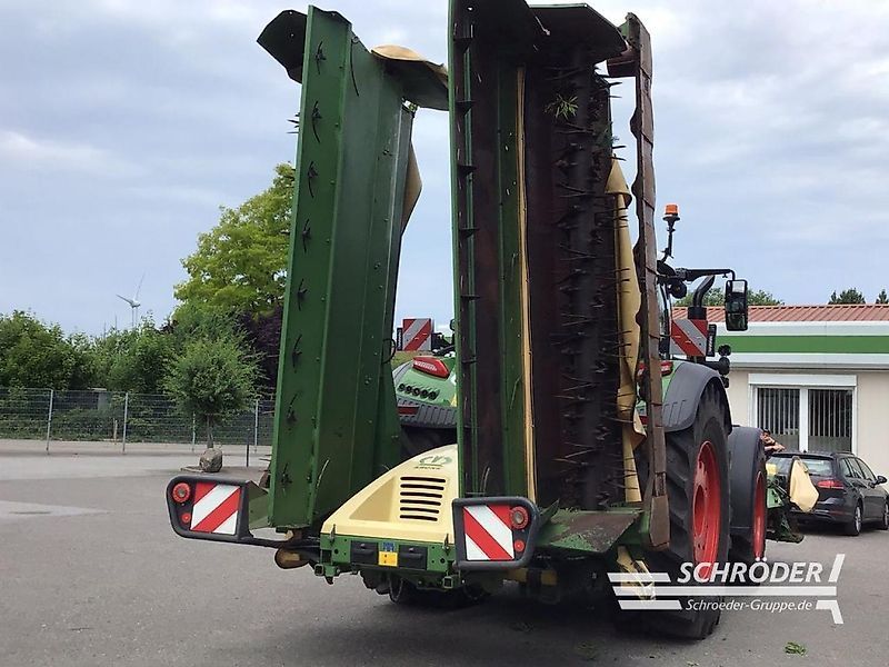 E-FARM: Krone easy cut 1000 cv - Mower - id CF4S9C3 - €13,885 - Year of construction: 2013 - Germany