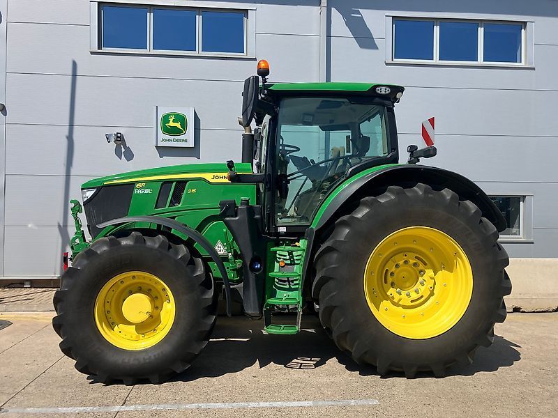 John Deere 6R 215 Traktor 186 684 €
