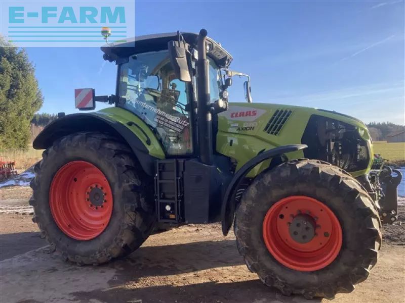 Claas Axion 870 Cmatic Tractor €127,731