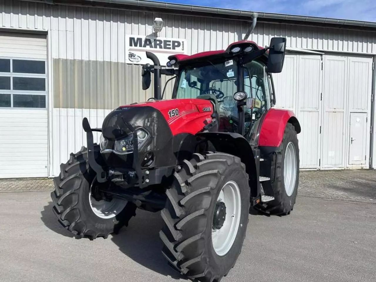 Case IH Maxxum 150 Tractor