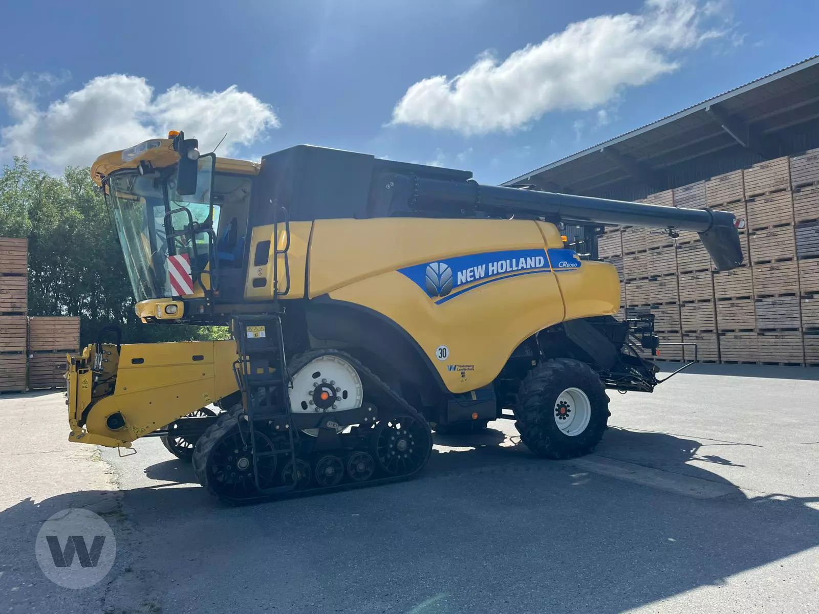 E-FARM: New Holland CR 8080 SCR - Combine harvester - id RRCLEZJ - €165,000 - Year of construction: 2014 - Engine hours: 1,849,Engine power (HP): 449,Germany