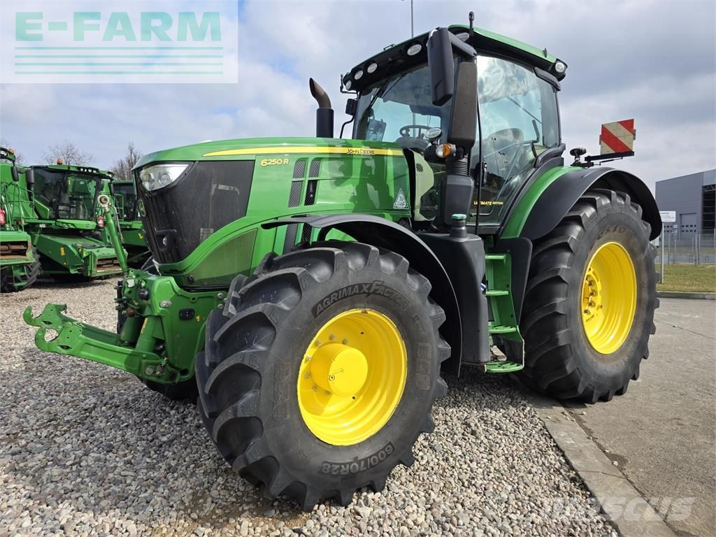 John Deere 6250 R Traktor 122.000 €