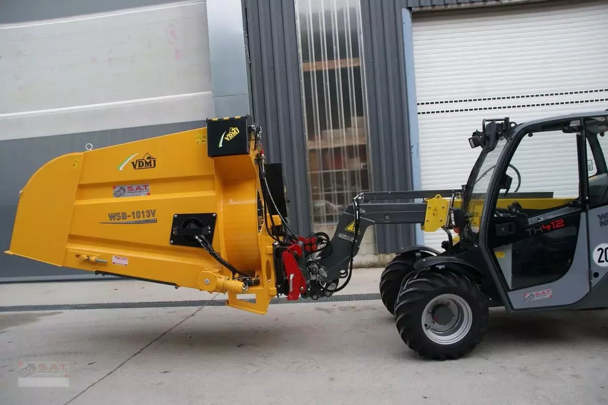 E-FARM: vdmj wsb 140 z-einstreumaschine-neu - Alimentador de otros - id YWD4I14 - Potencia del motor: 30 - Austria