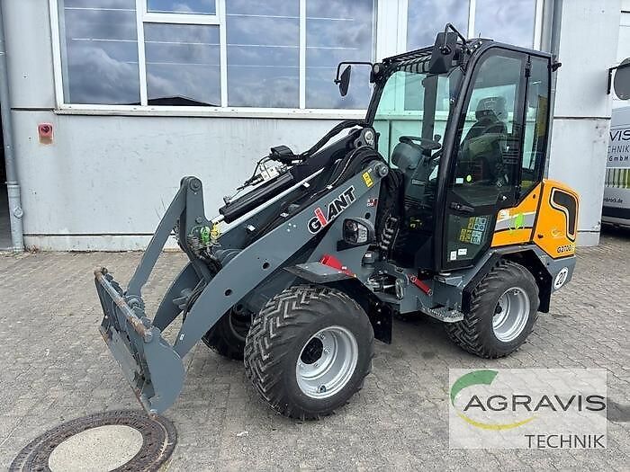 E-FARM: Giant g2700 e - Kerekes rakodógép - id QNRDEFK - Gyártási év: 2023 - Üzemóra (motor): 260,Németország