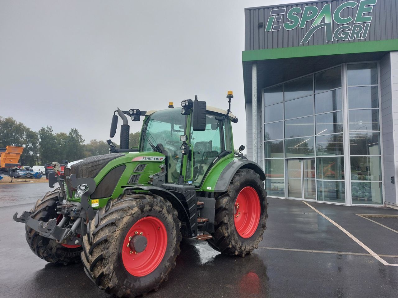 Fendt 516 Vario Power Tractor €89,000