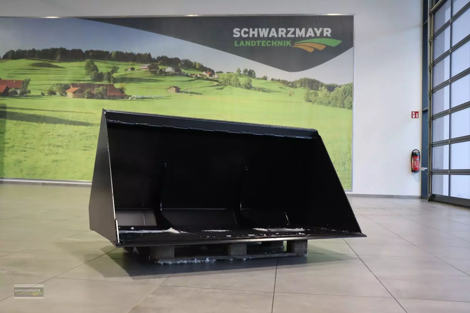 E-FARM: Giant leichtgutschaufel 1750mm - Vedhæftede fil - id HVIIC24 - 1.373 € - Østrig