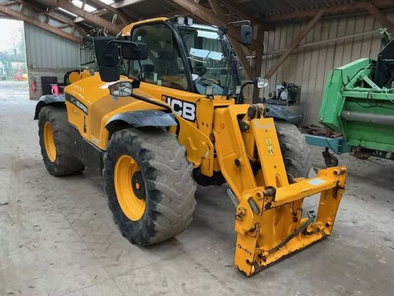 E-FARM: JCB 532-70 AGRI - Chargeur télescopique  - id PLQPGUT - 67 500 € - Année: 2019 - Puissance du moteur (chevaux): 125,France