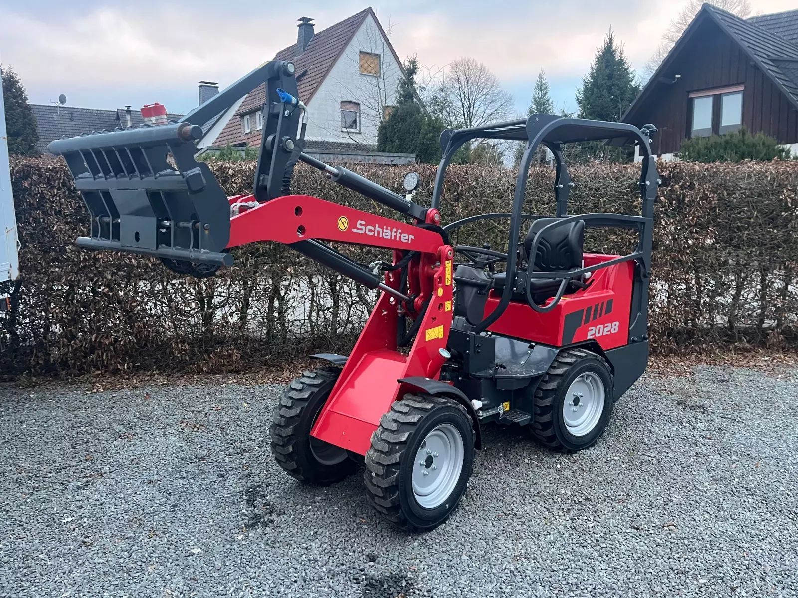 Schäffer 2028 Ładowarka kołowa 25 000 €
