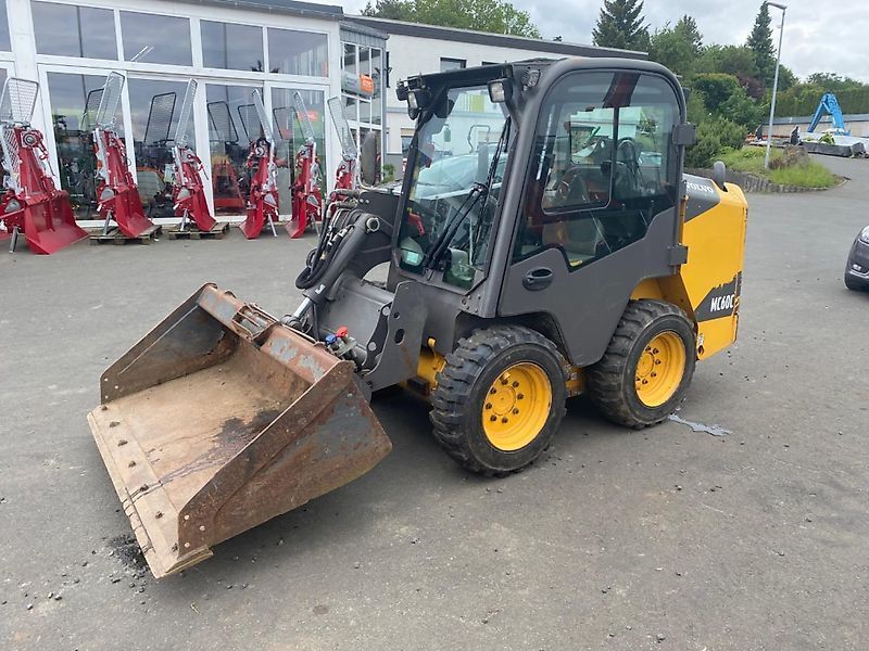 E-FARM: VOLVO mc 60 - Chargeuse sur pneus - id SEAZQNY - 20 900 € - Année: 2013 - Puissance du moteur (chevaux): 48,Allemagne