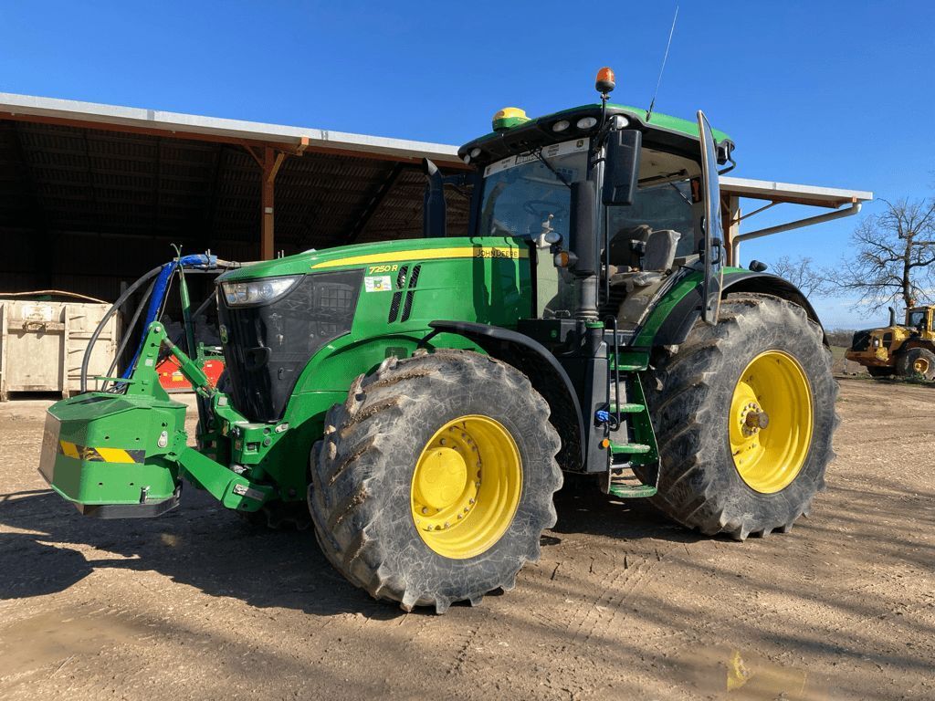 E-FARM: John Deere 7250 R - Tracteur - id 2H5WTMU - 145 000 € - Année: 2019 - Lecture du nombre d'heure: 2 262,Puissance du moteur (chevaux): 250,France