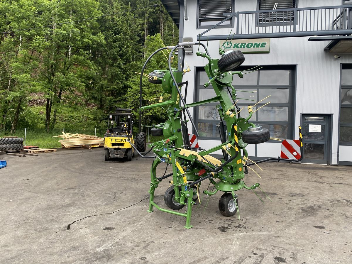 E-FARM: Krone Vendro 620 - Tedder - id MMVDKD5 - Año: 2024 - Austria