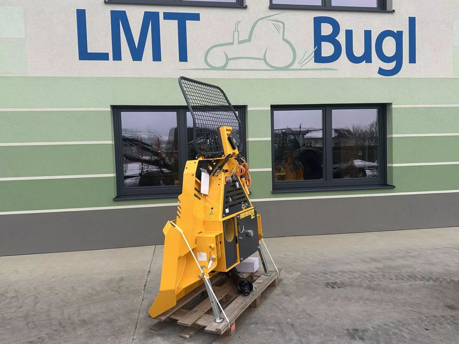 UNIFOREST 70 e-hpro Lesnická technika 7 708 €