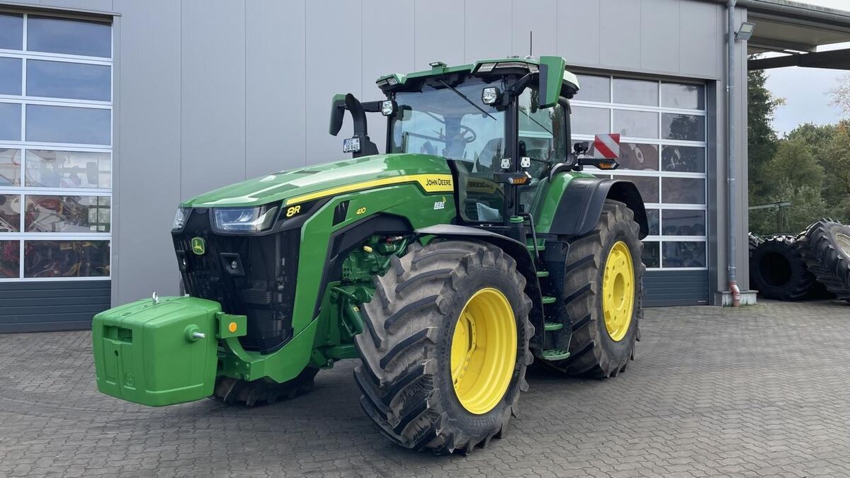 E-FARM: John Deere 8R 410 - Traktor - id 5ZLWIYV - 353 000 € - Rok produkcji: 2023 - Motogodziny: 947,Moc silnika: 440,Niemcy