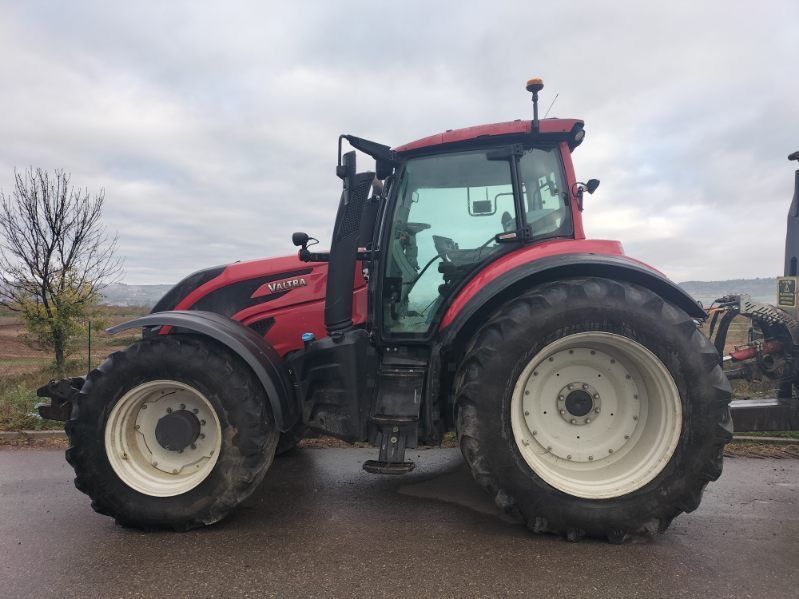 Valtra T214 Direct Traktor 71.000 €
