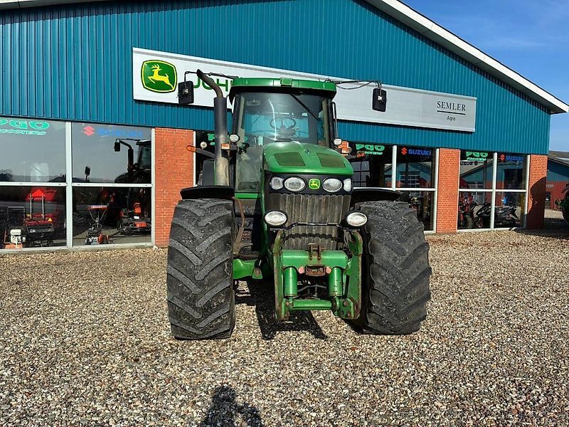 John Deere 7920 Tractor €36,798