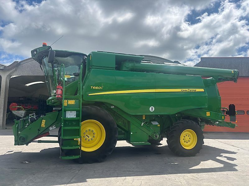 John Deere T 660i Mähdrescher 165.000 €