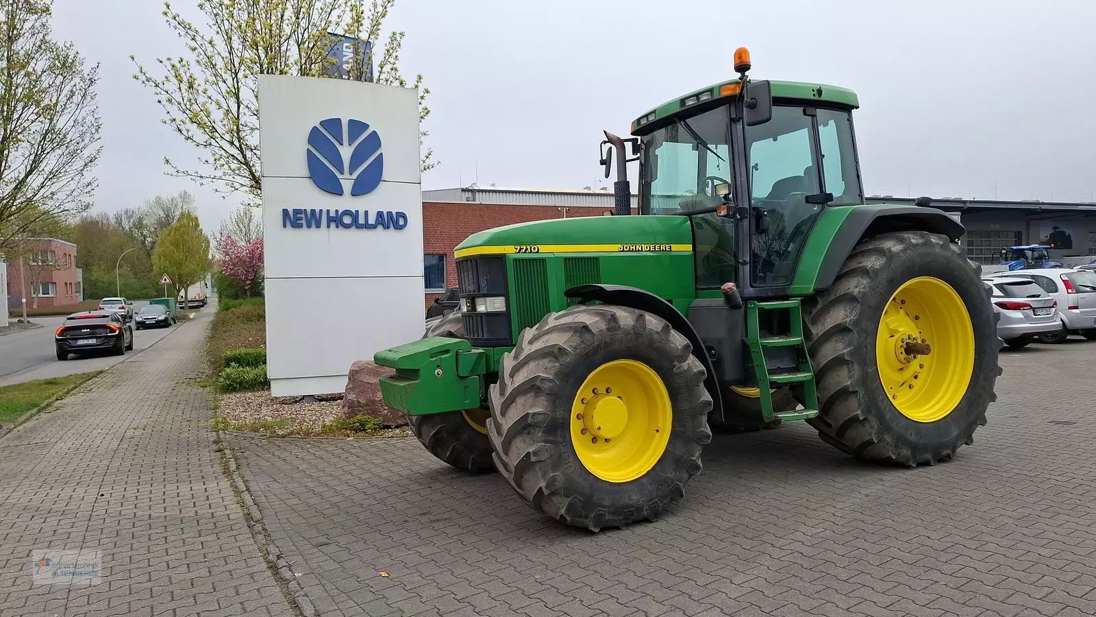 E-FARM: John Deere 7710 - Tractor - id YFGMC6G - 41.092 EUR - Anul: 1998 - Citeste ore: 12.815,Muterea motorului: 155,Germania