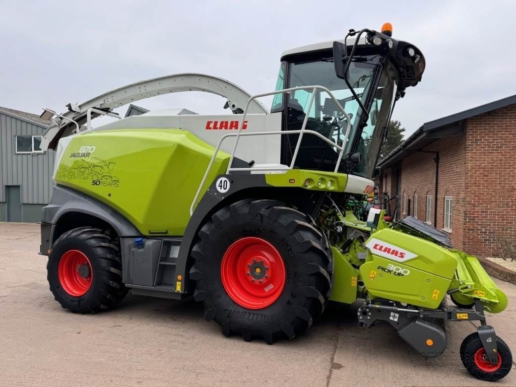 E-FARM: Claas Jaguar 870 - Kombainas - id K9KEDYA - Gamybos metai: 2024 - Variklio darbo valandos: 265,Jungtinė Karalystė