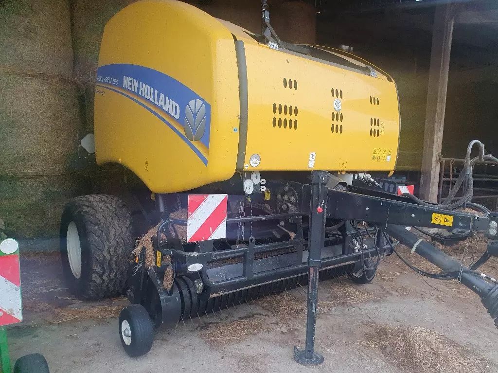 E-FARM: New Holland TM150 - Baler - id FJS1UKD - €30,000 - Year of construction: 2021 - France