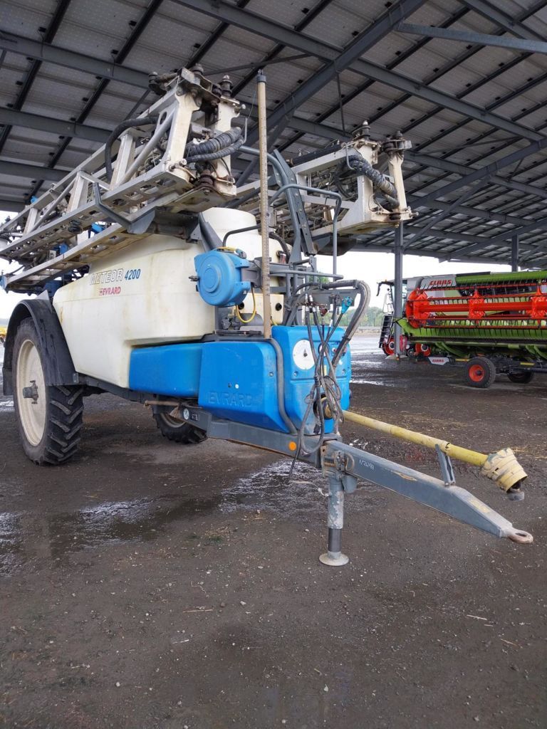 E-FARM: Evrard meteor 4200 - Pulvérisateur - id WHVHRAW - 48 000 € - Année: 2014 - France