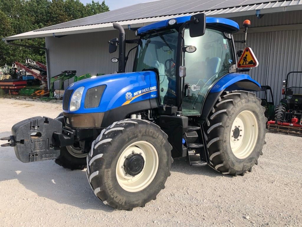 E-FARM: New Holland T6.120 - Tractor - id GISSFKJ - Año: 2014 - Horas: 4231,Potencia del motor: 120,Francia