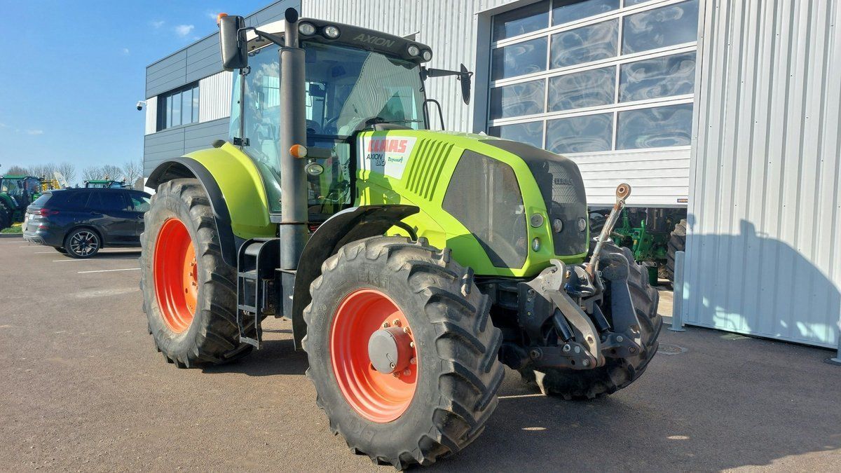 Claas Axion 810 Tractor 30.000 EUR