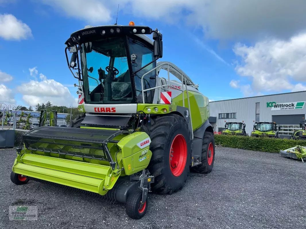 Claas Jaguar 950 Самоходна фуражоприбираща комбайна 379 000 €