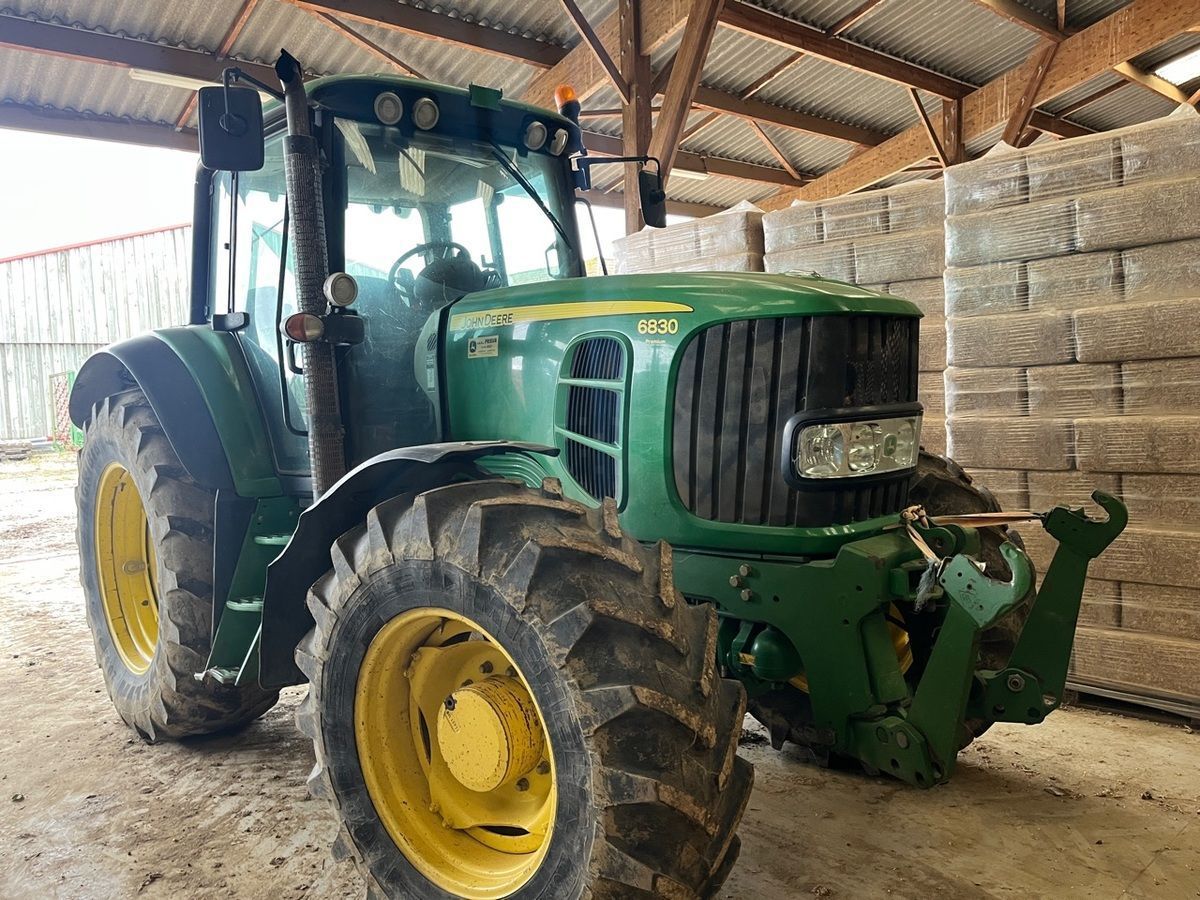John Deere 6830 Premium Tractor