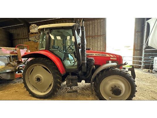 E-FARM: Massey Ferguson 5460 - Tracteur - id QTRMBT7 - 35 000 € - Année: 2007 - Lecture du nombre d'heure: 7 300,Puissance du moteur (chevaux): 110,France