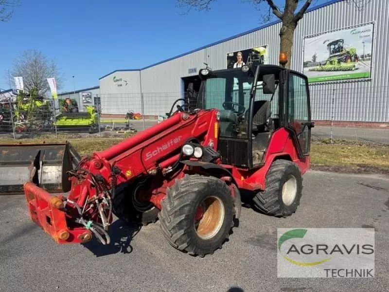 E-FARM: Schäffer 460 t - Ładowacz teleskopowy - id EDRUMKS - 34 900 € - Rok produkcji: 2011 - Motogodziny: 5073,Niemcy