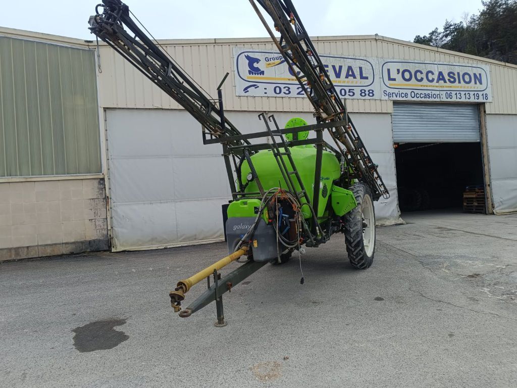 E-FARM: Tecnoma galaxy 3000 super - Pulverizador - id XQ2NQNV - 10.000 € - Año: 2000 - Francia