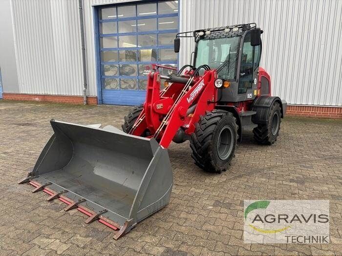 E-FARM: wematik forstmaschinen und gartentechnik 825 - Ładowarka kołowa - id BDIX63P - 27 900 € - Rok produkcji: 2022 - Motogodziny: 23,Moc silnika: 74,Niemcy