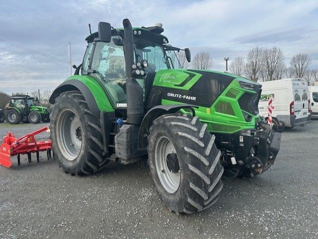 Deutz-Fahr AgroTron 6215 RCShift Tractor 85.000 €