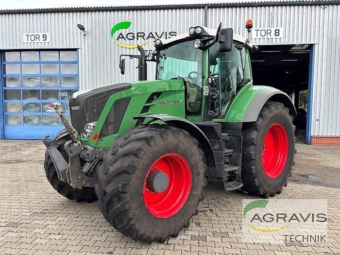 E-FARM: Fendt 828 Vario Profi - Tractor - id 1K5EX8E - €82,900 - Year of construction: 2013 - Engine hours: 7,733,Engine power (HP): 276,Germany