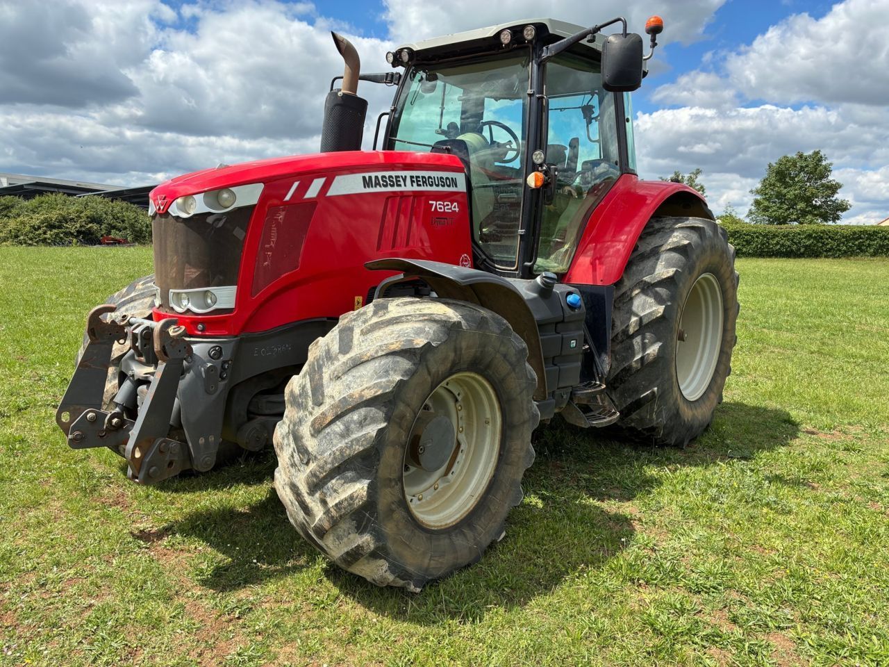 Massey Ferguson 7624 Dyna-VT Tractor 37.900 €