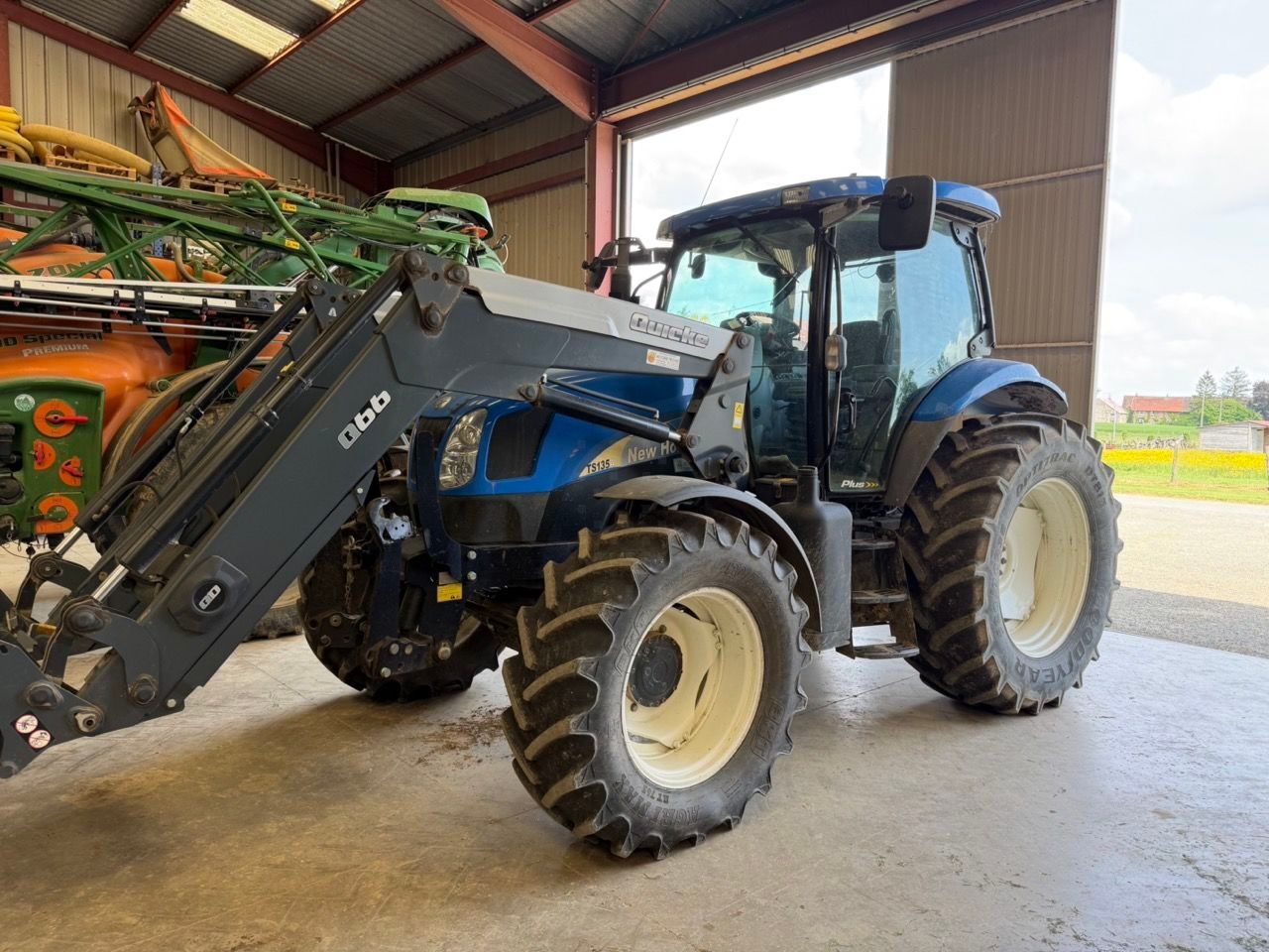 New Holland TS 135 A Traktor 50 000 €