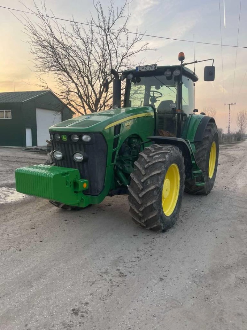 John Deere 8430 tractor €69,092