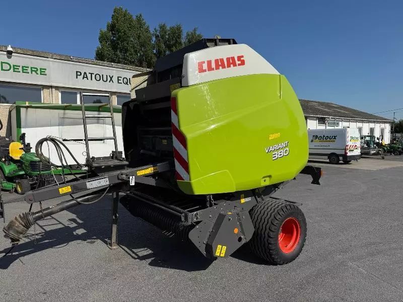 E-FARM: Claas variant 380 - Балопреса - id WKLYXRD - 14 500 € - Година на построяване: 2008 - Общ брой произведени бали: 9000,Франция