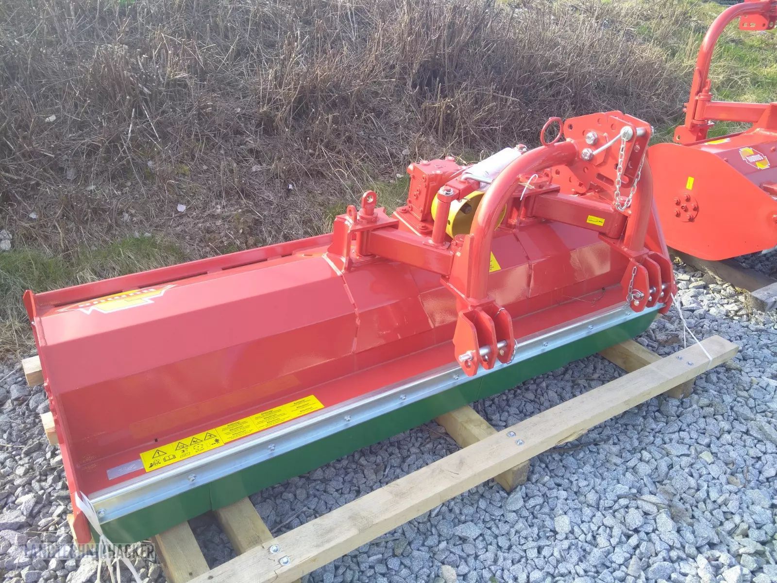 humus spg220 Topper