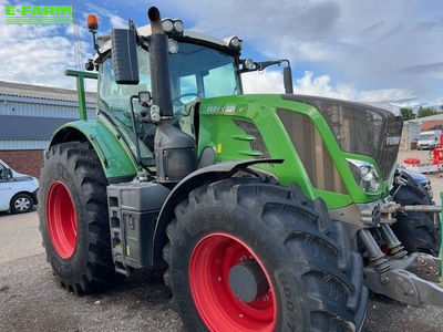 E-FARM: Fendt 828 Vario Profi+ - Tractor - id CRHVCEB - €111,256 - Year of construction: 2017 - Engine hours: 7,861,Engine power (HP): 280,United Kingdom