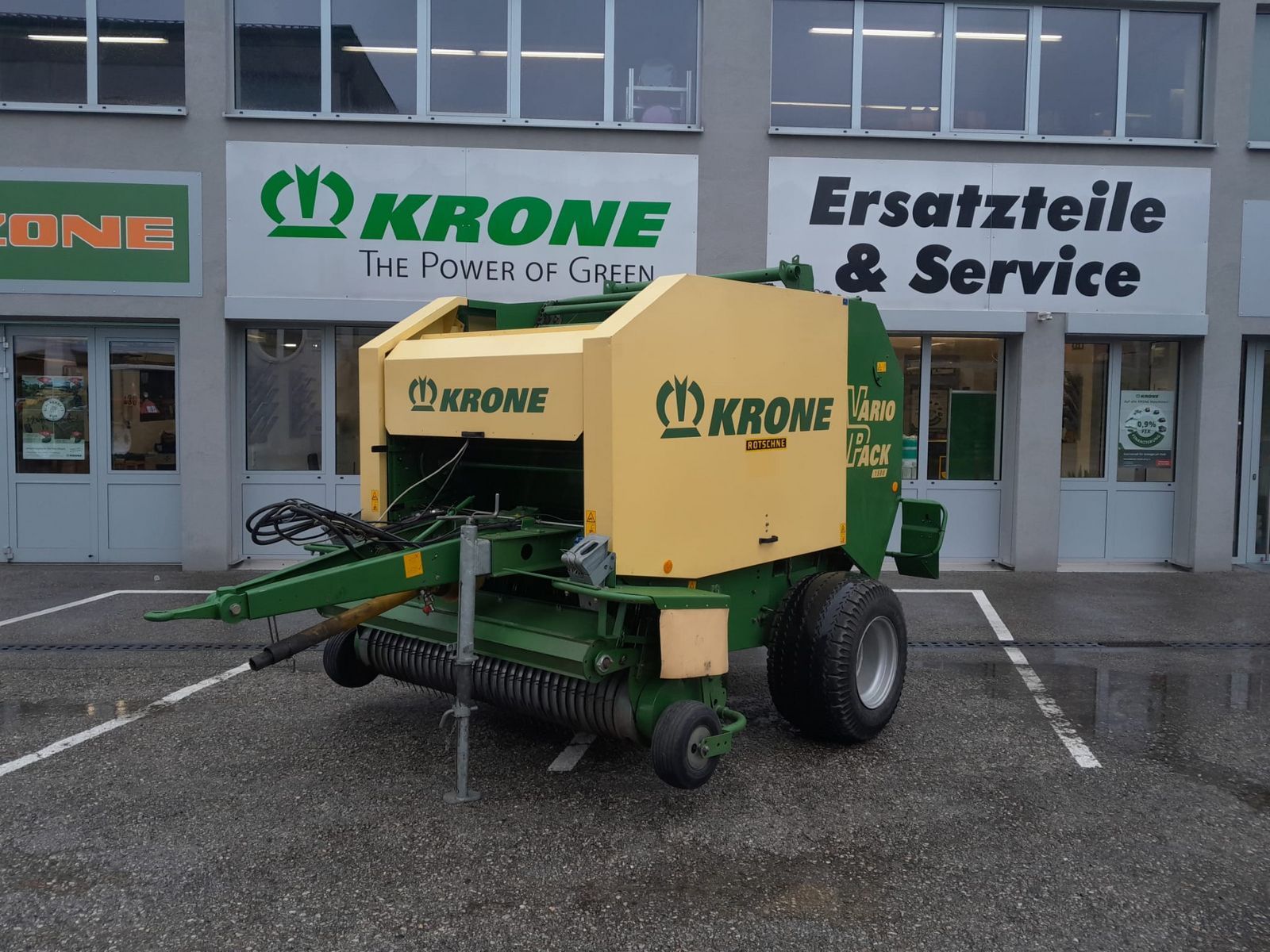 Krone Vario Pack 1500 Baler €18,300