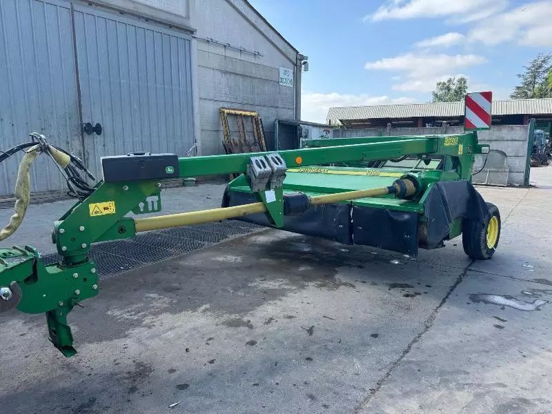E-FARM: John Deere 1365 - Segadora - id LCS6EQZ - 11.000 € - Año: 2018 - Francia