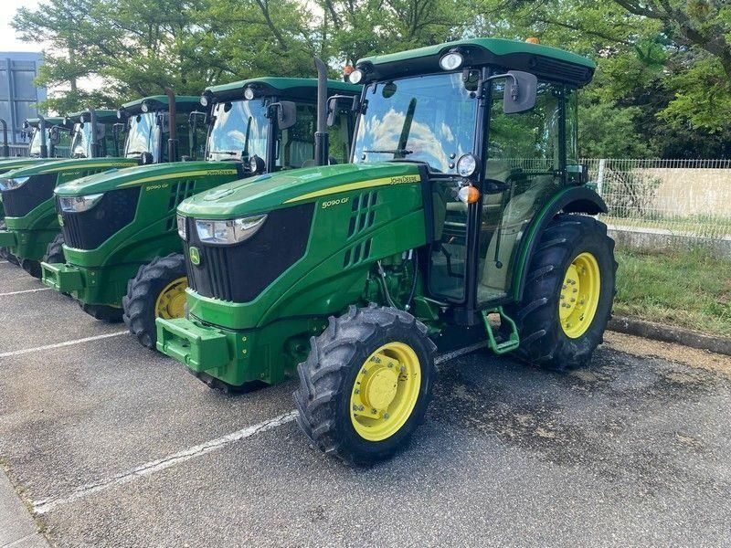 John Deere 5090 GF Tractor €47,500
